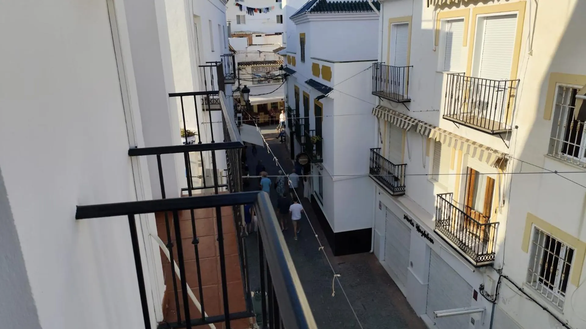 Nerja Centro Piso 3 Habitaciones 2 Banos 0*,
