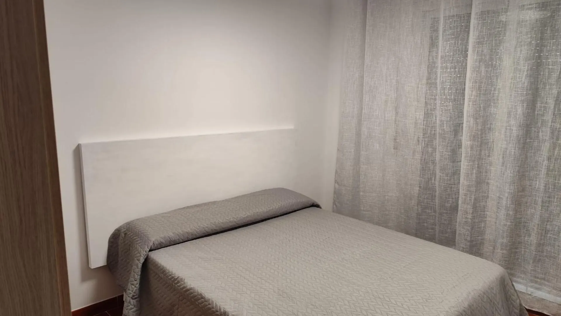 Nerja Centro Piso 3 Habitaciones 2 Banos Apartmán